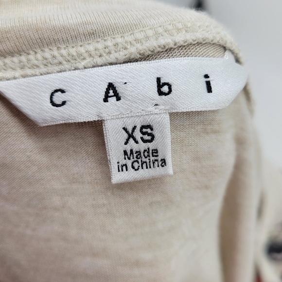 CAbi Aztec Tribal Diamond Scarf Top Size XS 100% Silk Front - Picture 10 of 11